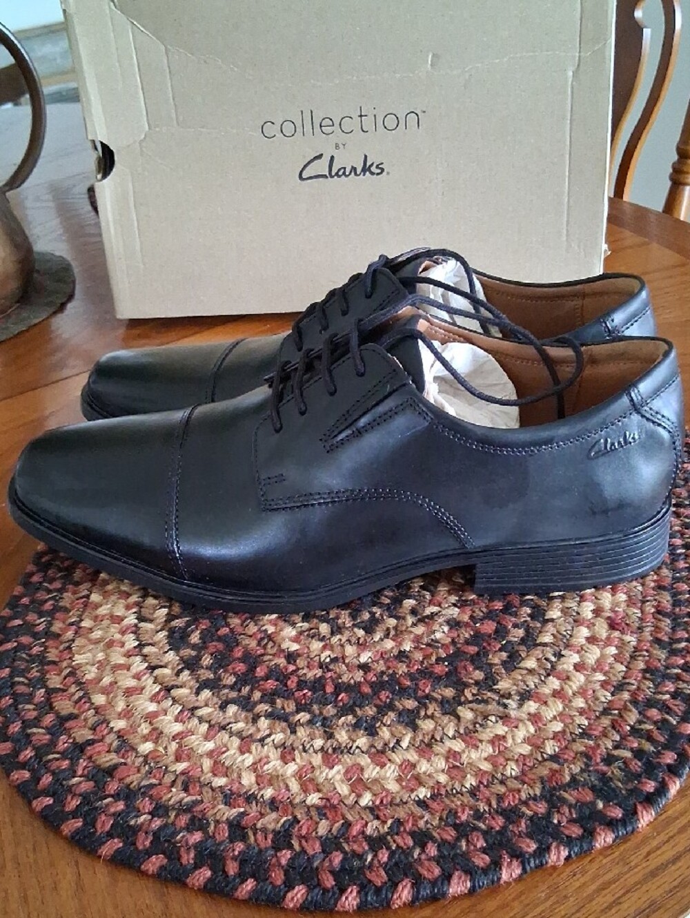 Clarks Men's Black Leather Cap-Toe Oxfords Sz. 9.5 W - Picture 5 of 6